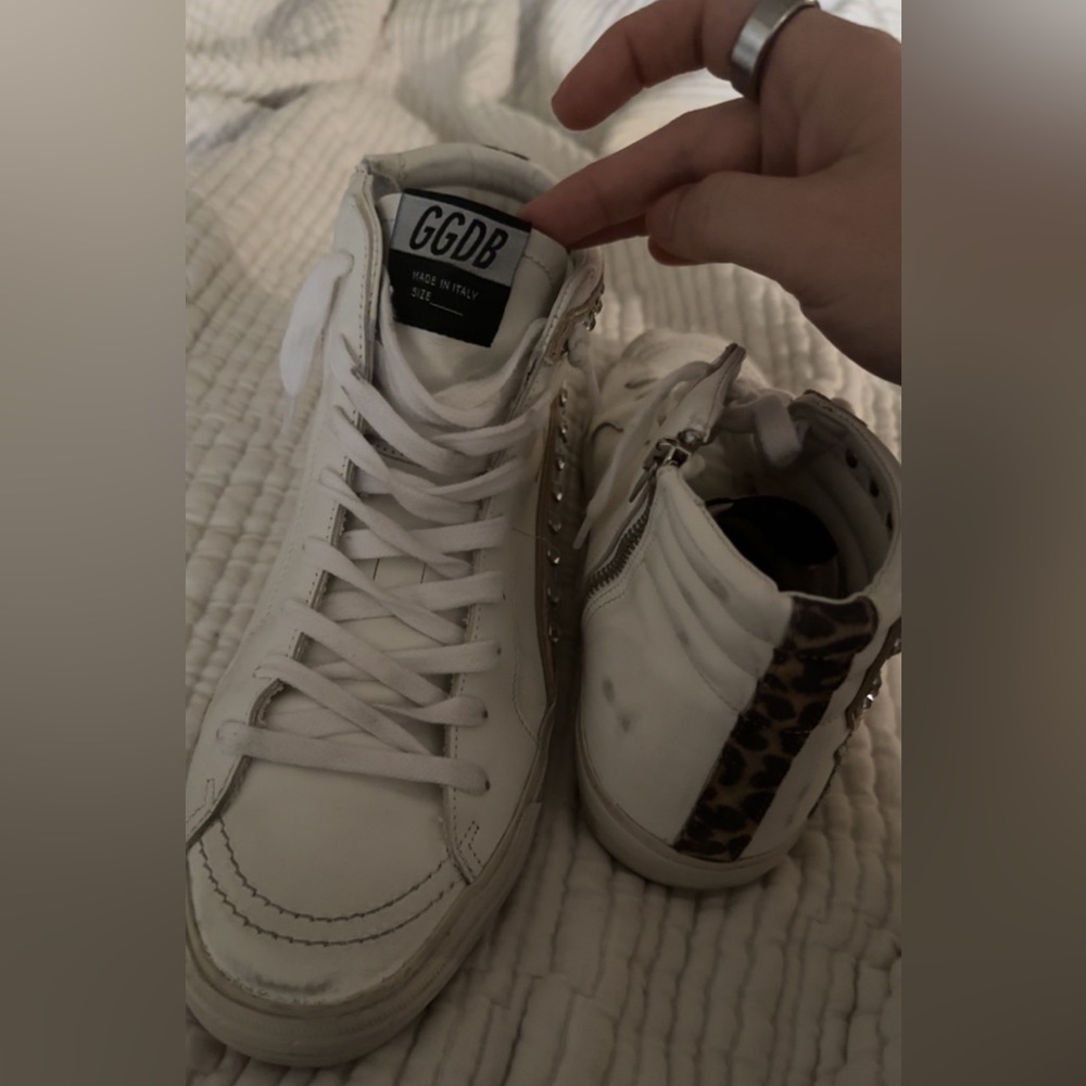 Golden Goose size 39 “9” white with hot pink bottoms